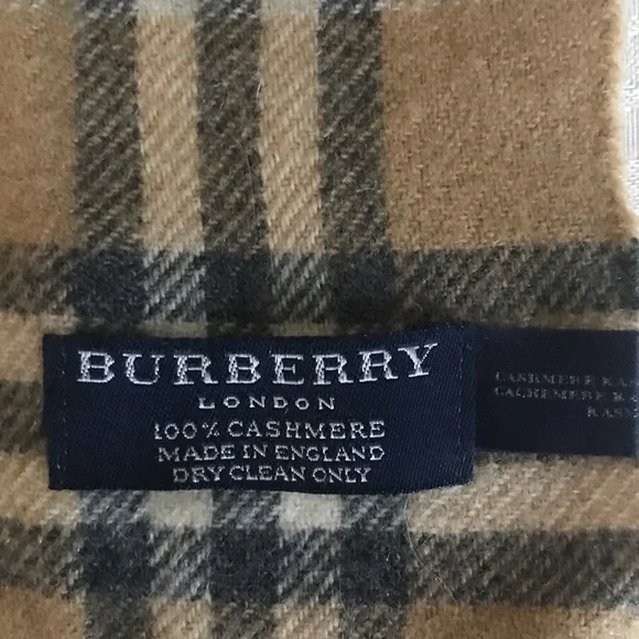 Burberry Cashmere Scarf - Picture 2 of 7